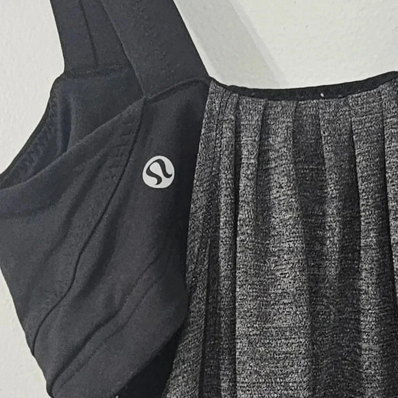 Lululemon back on track black gray built in bra drawcord bottom hem tank top - Picture 9 of 13